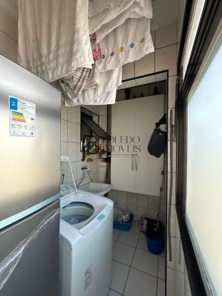 Imagem Apartamento 2 Dormitórios sendo 1 suíte no Bairro Guilhermina, Praia Grande!