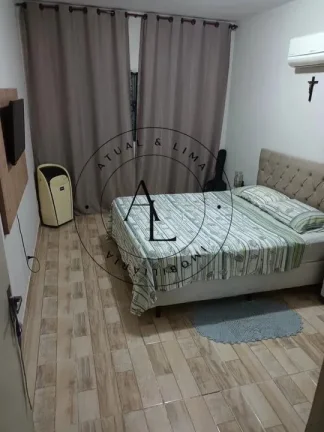 Imagem Casa Ampla com Quintal Espaçoso e Área de Lazer em Campinas!