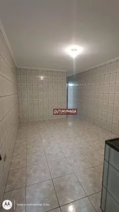 Imagem Sobrado com 3 dormitórios para alugar, 134 m² por R$ 2.241,08/mês - Cidade Soberana - Guarulhos/SP