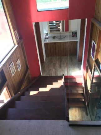 Imagem Viva em um paraíso: casa mobiliada com córrego e árvores frutíferas em Garopaba-SC
