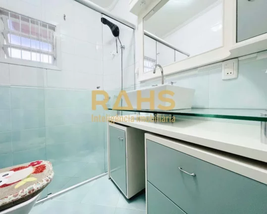 Imagem Sobrado Averbado com mais de 266m² em terreno de 408,27 m², sendo 1 suíte master e mais 3 quartos...