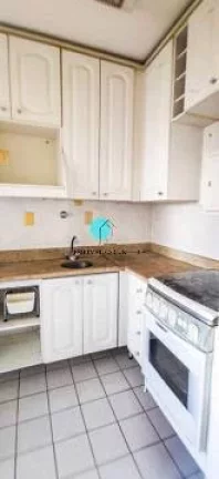 Imagem Apartamento à Venda com Vaga e Sacada, Santa Cecília.