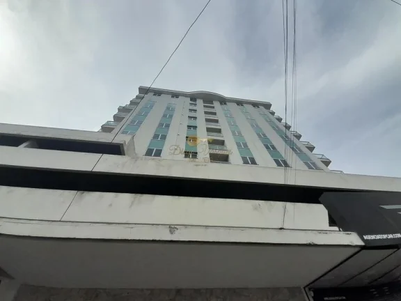 Imagem Apartamento para Venda em Teresópolis / RJ no bairro Várzea