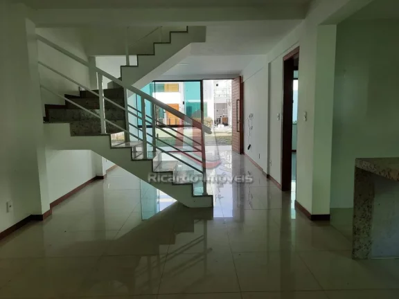 Imagem Linda Casa Duplex Localização Privilegiada c/ 150 m²