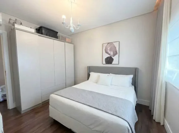 Imagem Apartamento com 3 dormitórios sendo 3 suítes e 3 vagas de garagem em Balneário Camboriú/SC