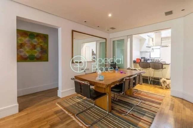 Imagem 121 metros 2 dormitórios 2 suítes 4 banheiros 2 vagas Ótimo apartamento em Moema Pássaros, próx...