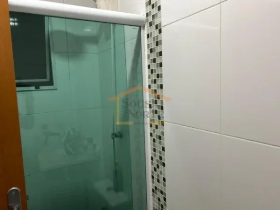 Imagem Sobrado em condomínio fechado, semi novo, 2 dormitórios, sendo 2 suítes, a principal com varanda,...