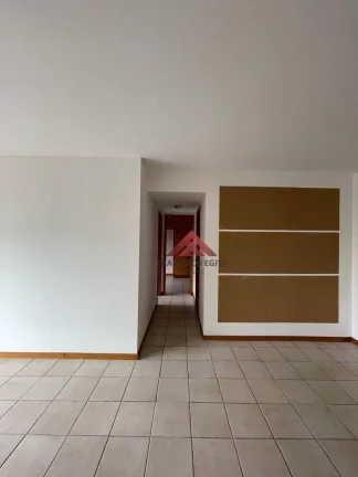 Imagem Apartamento em excelente condominio com total infraextrutura de laser com piscina,sauna,churrasqueira,campo de futebol,sala de musculação,grande area