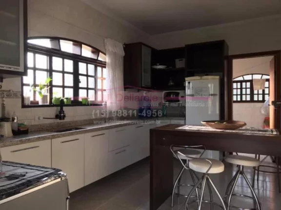 Imagem Sítio à Venda em Boituva interior de São Paulo. com 04 suítes, sala de estar/jantar e de lareira...