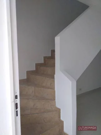 Imagem Sobrado com 2 dormitórios à venda, 63 m² por R$ 343.000,00 - Vila das Palmeiras - Guarulhos/SP