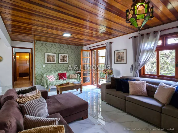 Imagem Apartamento à venda Vila Real Campos do Jordão | Suíte c/ Varanda