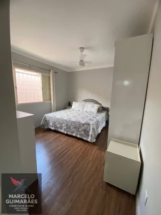 Imagem Casa à Venda 

 Parque Vista Alegre 3 Dormitórios sendo 1 suíte