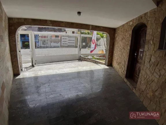 Imagem Sobrado à venda, 219 m² por R$ 891.000,00 - Jardim Vila Galvão - Guarulhos/SP
