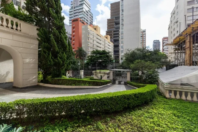 Imagem Apartamento Oscar Freire pronto para morar andar alto