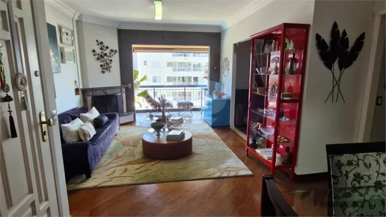 Imagem Apartamento à venda com 3 quartos, sendo 2 suítes, no condomínio Maison Royale, São Paulo - SP