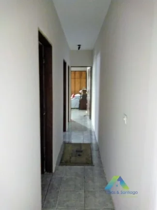 Imagem SANTO ANDRÉ Excelente sobrado 235 metros, 3 dormitórios, Edícula, 2 vagas com excelente localização e valor !!!