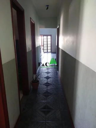 Imagem Sobrado para Venda em Limeira, Vila Queiroz, 3 dormitórios, 1 suíte, 1 banheiro, 1 vaga
