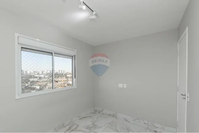 Imagem Apto com living ampliado, 2 dorms e vaga coberta