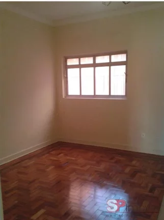 Imagem Sobrado Vila Regente Feijo - 3 dormitorios - 2 Salas - Banheiro e Lavabo - Quintal - 1 Vaga.