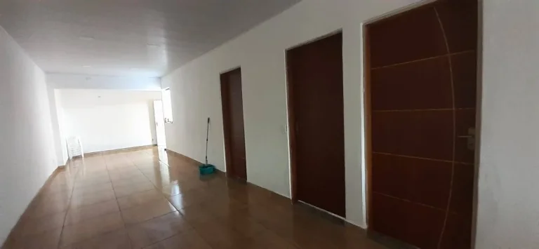 Imagem Sobrado Maravilhoso 4 Dormitorios sendo 1 Suite e 3 vagsa de Garagens