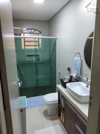 Imagem Casa - 03 Quartos com Suíte - São Judas