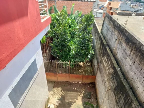 Imagem Casa com 3 dormitórios à venda, 220 m² por R$ 380.000,00 - Jardim São Bernardino - Suzano/SP