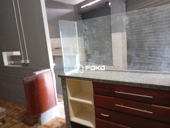 Imagem Salão de esquina no JD Adriana para alugar, 30 m² por R$ 2.087/mês