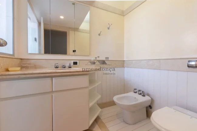 Imagem Apartamento 3 quartos 1 suite , 2 vagas, 207 m²