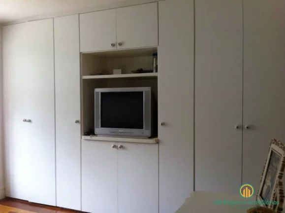 Imagem CASA DE ALTO PADRÃO com manutenção impecável, com área de lazer incrível!!!