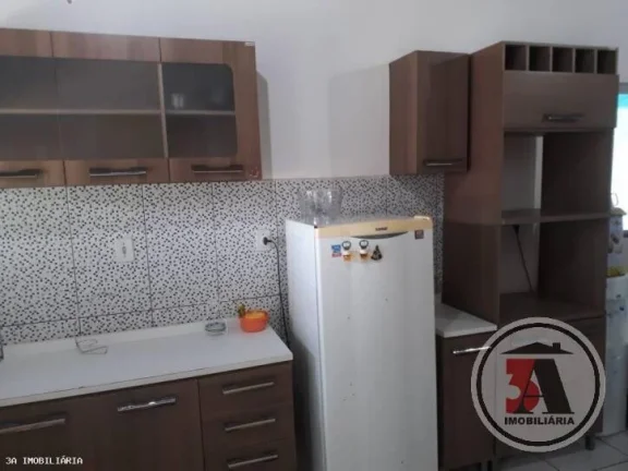 Imagem Casa 3/4 no Escola de Policia