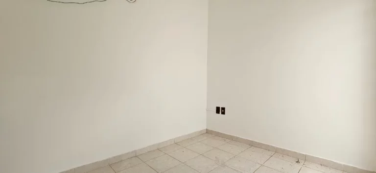 Imagem Casa tipo para venda em Centro com 1 quarto, 181m2