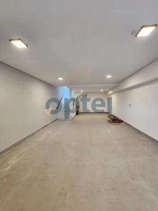 Imagem Casa nova com 3 suítes e 3 vagas no Bairro Santo Antônio em São Caetano do Sul