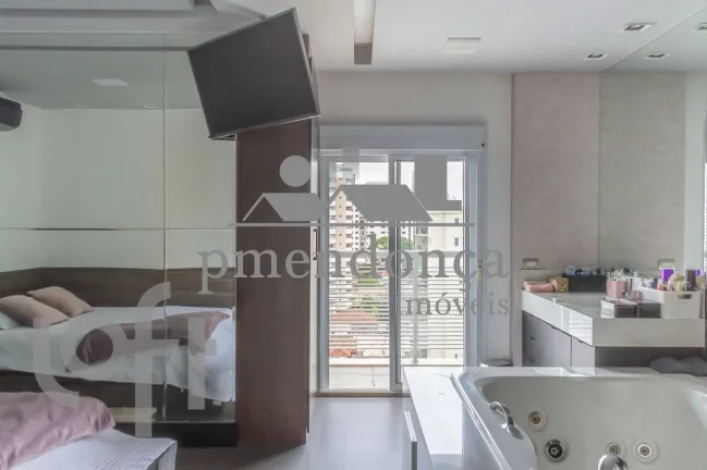 Imagem Apartamento na Vila Romana com 1 suíte grande e 2 vagas, 92m²