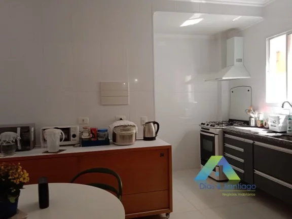 Imagem Casa em Condomínio Fechado com 3 Dormitórios e 4 Vagas em VIla das Mercês/SP!