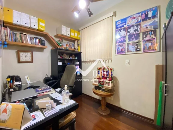 Imagem Apartamento com 3 dormitórios sendo à venda, 128 m² por R$ 715.000,00 - Embaré - Santos/SP