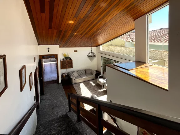 Imagem Sobrado para venda em Residencial Baldassari com 5 quartos, sendo 1 suíte, 368m2