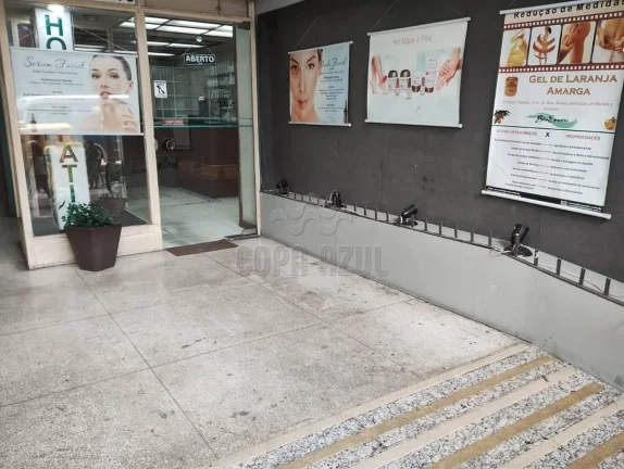 Imagem Copacabana – Avenida Nossa Senhora de Copacabana | Comercial › Loja 0 quarto(s) à Venda