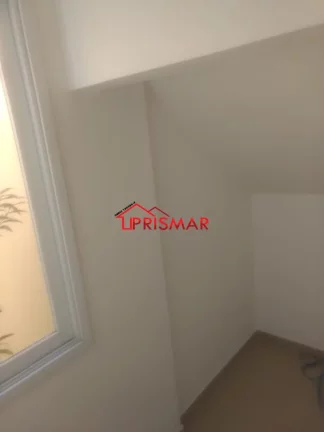 Imagem Sobreposta térrea semi nova 2 dormitórios 1 vaga Aparecida