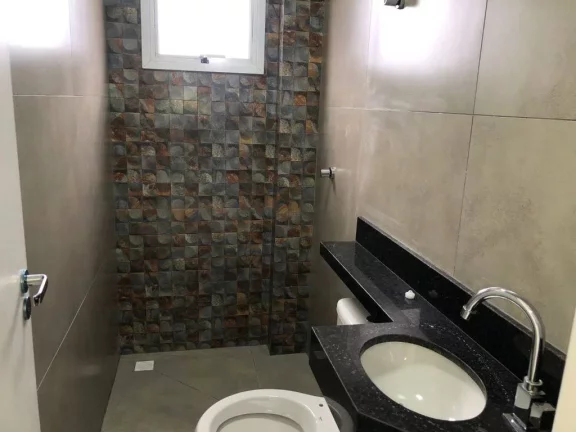 Imagem Casa com 2 dormitórios à venda, 84 m² por R$ 395.000 - Maracanã - Praia Grande/SP