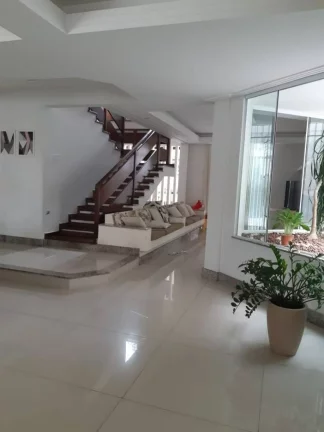 Imagem Casa no Residencial Parque dos Coqueiros - Amplos 3/4, Suíte, 324m² e 4 Vagas!