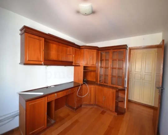 Imagem Apartamento à venda em Perdizes com 4 quartos sendo 2 suítes e 3 vagas, 213m2