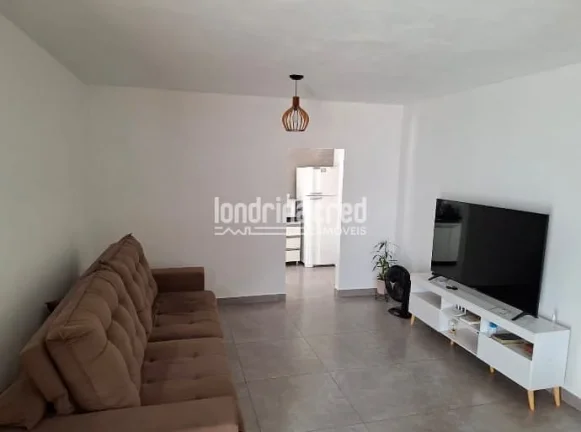 Imagem Casa à venda com 3 quartos, 2 banheiros e amplo terreno de 450 m² – conforto e espaço para toda a família