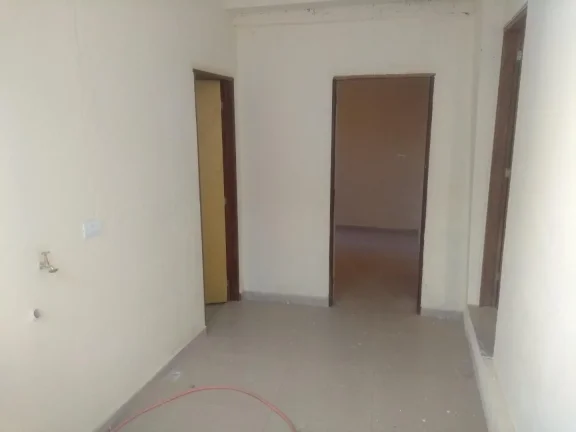 Imagem Casa de fundo com 1 quarto, sala, cozinha, banheiro e lavanderia.
 A Palace Imobiliária Ltda tem ma...