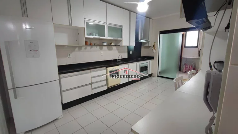 Imagem Apartamento à venda, 110 m² por R$ 745.000,00 - Tupi - Praia Grande/SP
