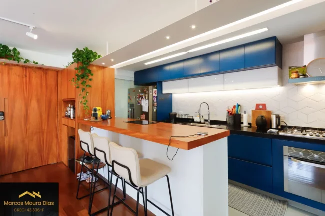 Imagem Apartamento com 3 suítes, Varanda Gourmet, 2 Vagas de Garagem no Sumaré. Edifício com Lazer e Portaria 24hs