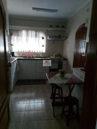 Imagem Sobrado em São João Clímaco, 4 Dormitórios, 6 banheiros