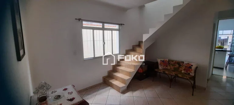 Imagem Sobrado à venda, 163 m² por R$ 580.000,00 - Jardim Adriana - Guarulhos/SP