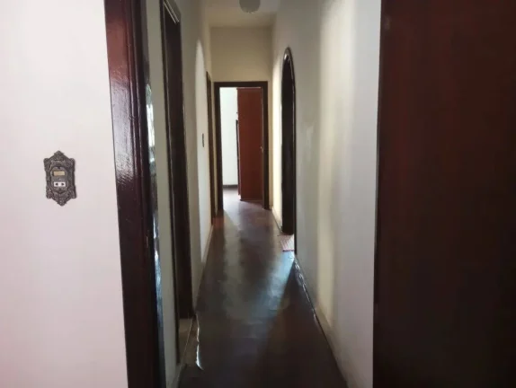 Imagem Casa à venda em Barroso, Centro, com 3 quartos, 241,22m2