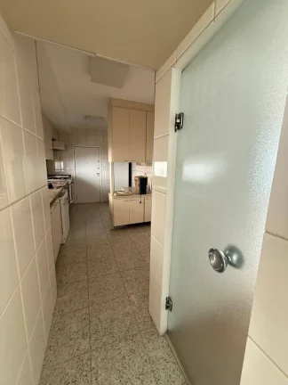 Imagem Apartamento Higienópolis - 160M², 3 Dorms, 1 Suíte, 2 Vagas, Armários.