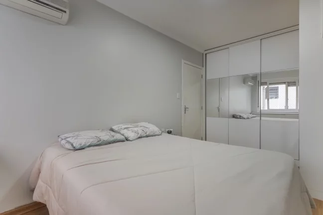 Imagem Apartamento 2 dormitórios 74m² com 1 vaga, no Bairro Rio Branco